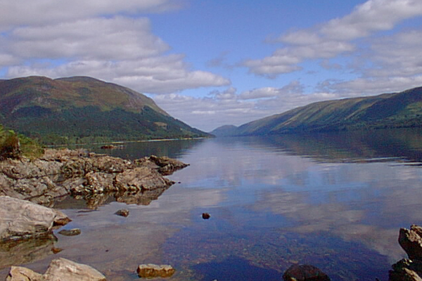 Lago Oich, Escocia